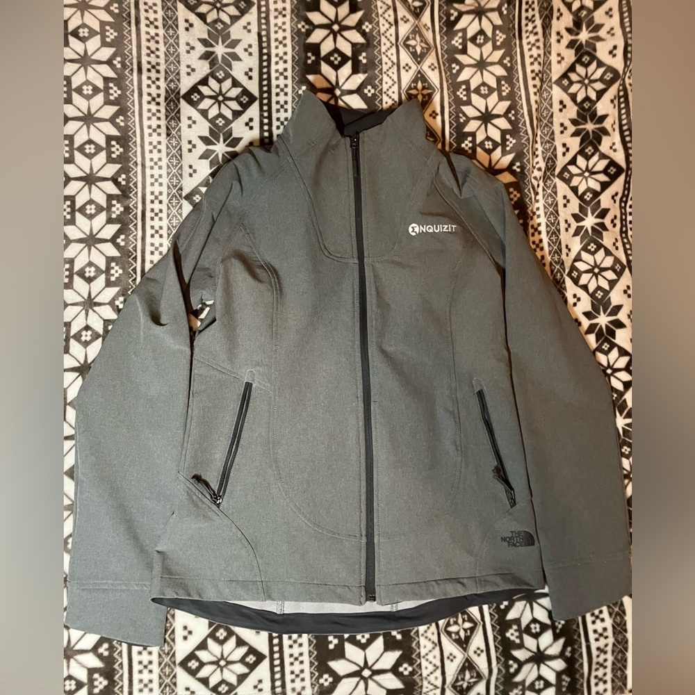 The North Face Ladies Tech Stretch Soft Shell Jacket
